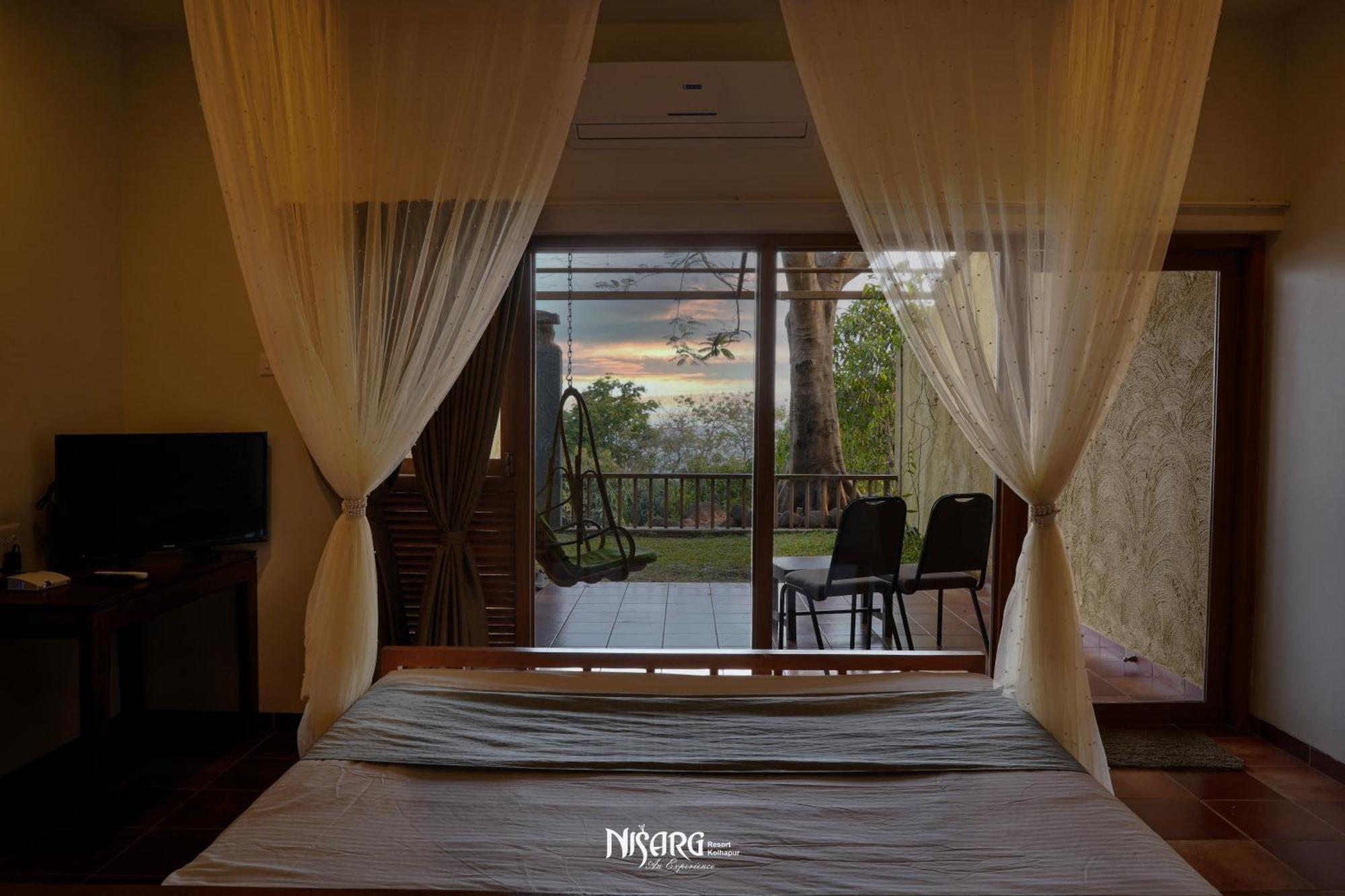 Nisarg Resort Kolhápur Kültér fotó