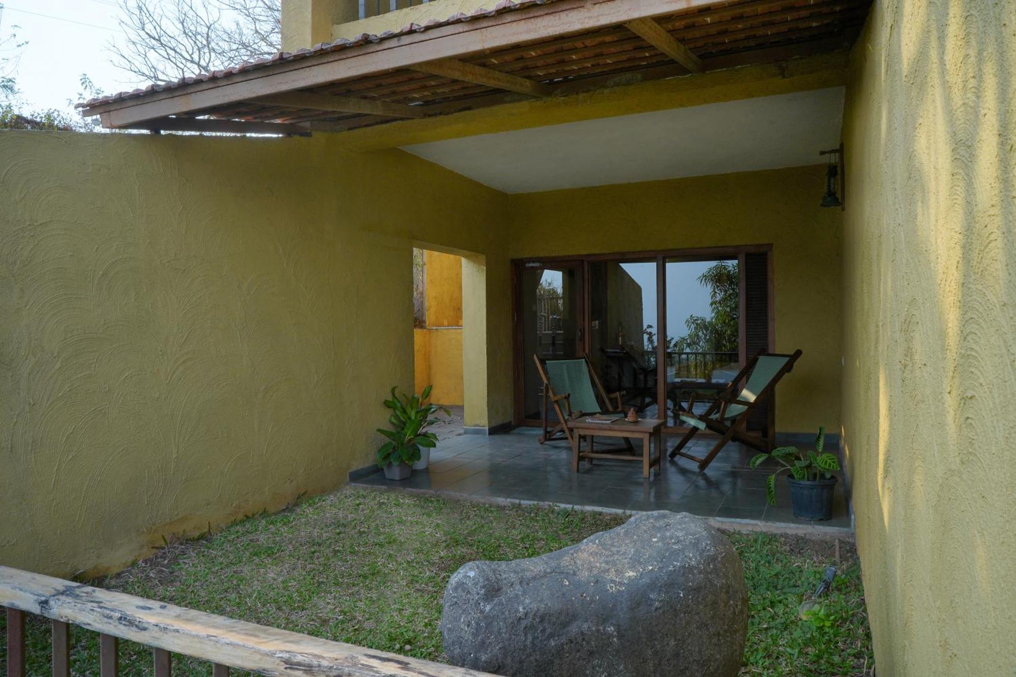 Nisarg Resort Kolhápur Kültér fotó