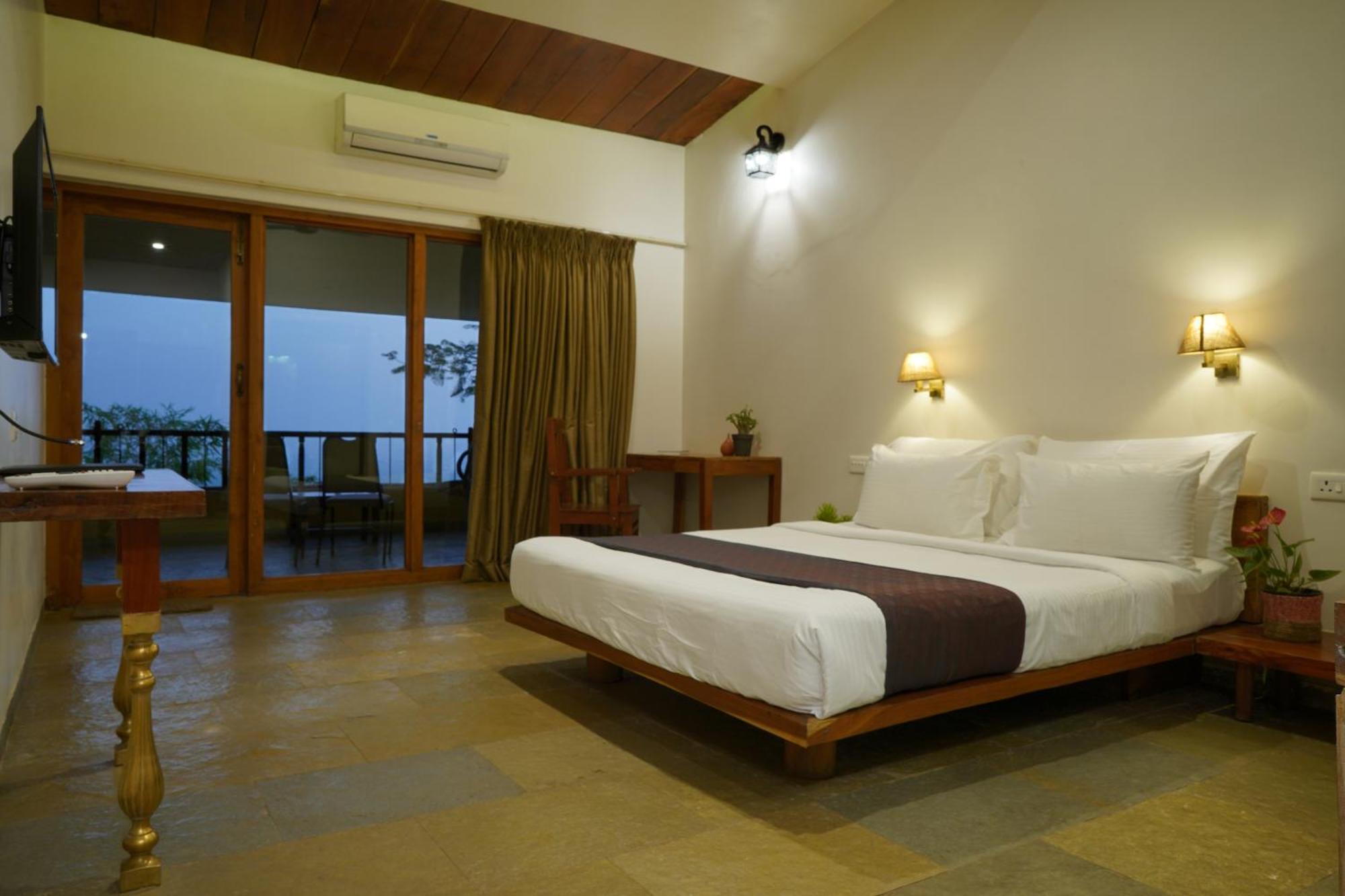 Nisarg Resort Kolhápur Kültér fotó