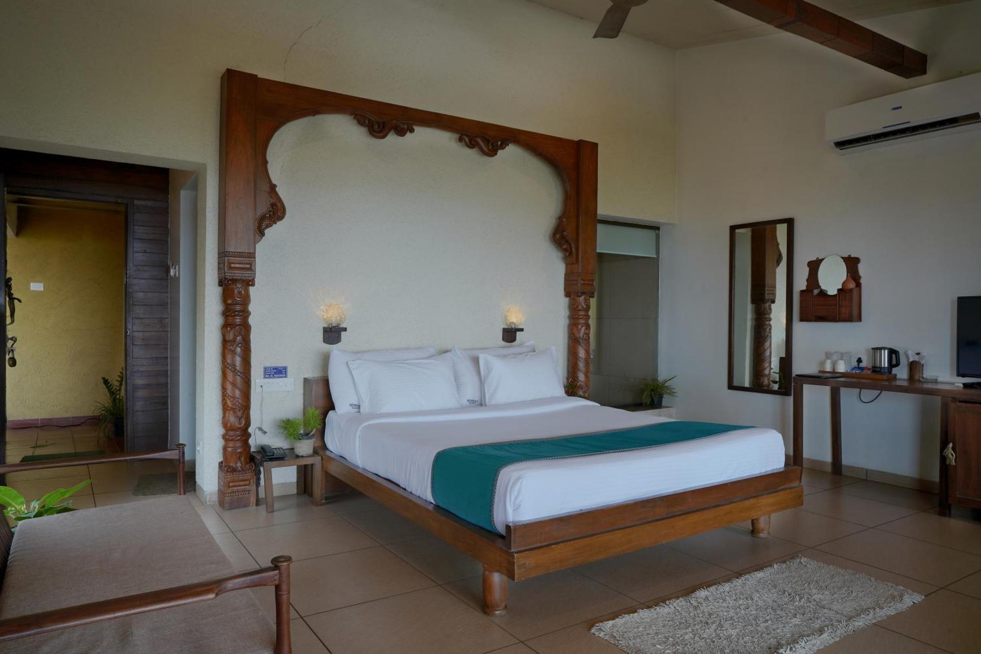 Nisarg Resort Kolhápur Kültér fotó